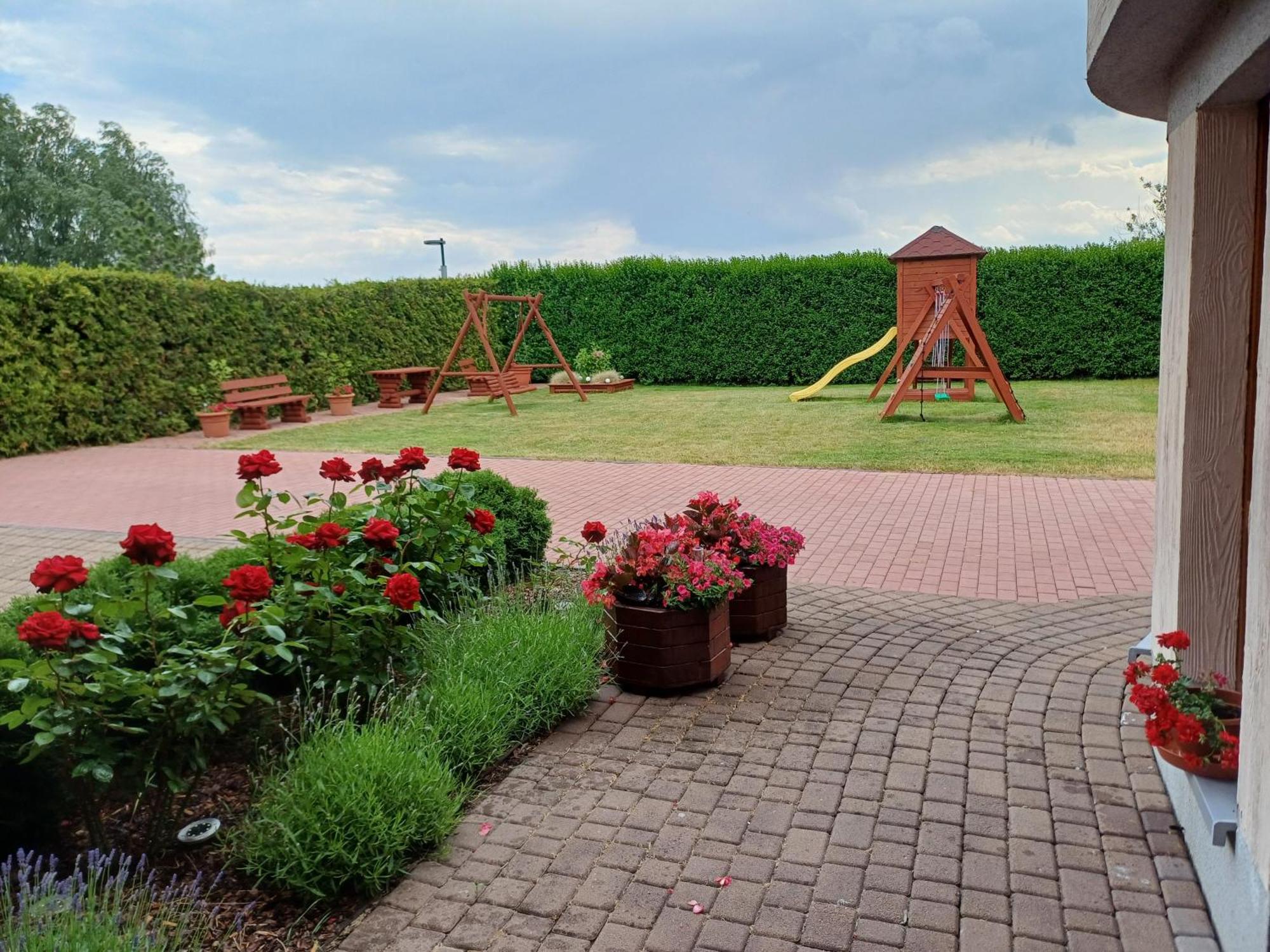 Apartamenty Levilla Rewa Esterno foto